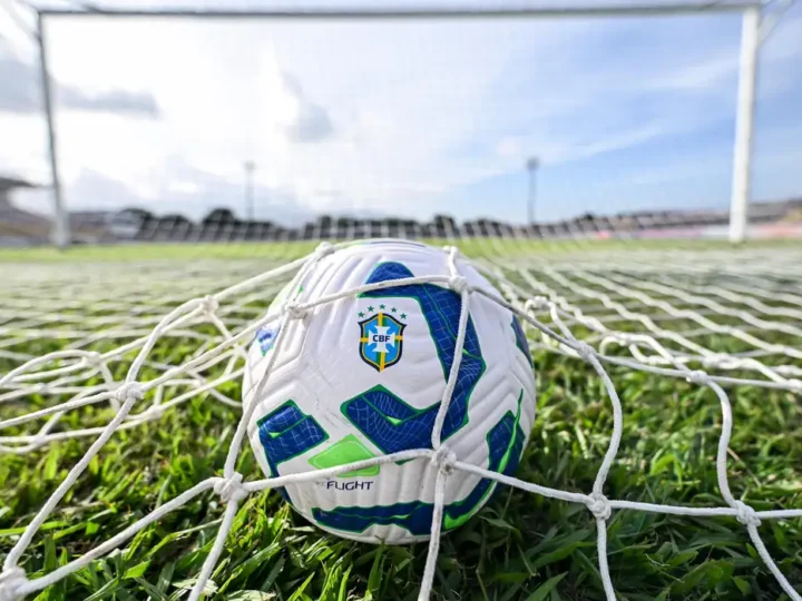 Visitantes abrem vantagem na briga por acesso ao Brasileirão Feminino