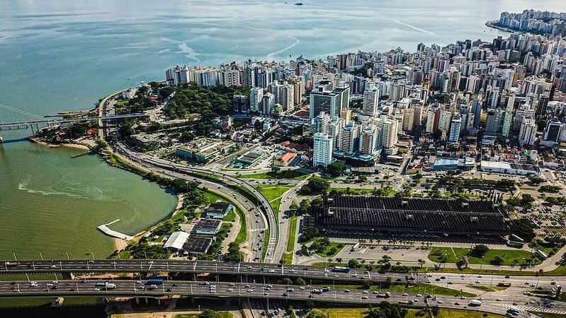 Florianópolis é o município mais competitivo do Sul