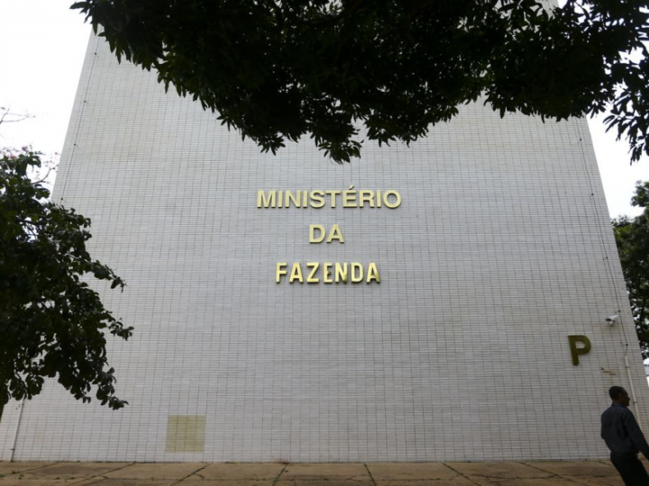 Governo Central registrou superávit de R$ 10,8 bilhões em julho