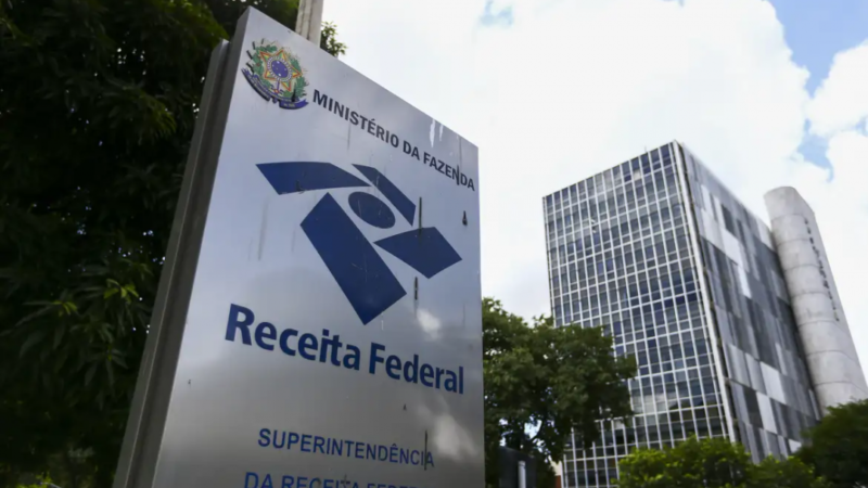 Arrecadação federal cresce quase 9% em julho
