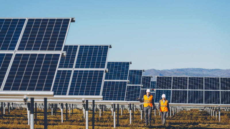 Veja 16 profissões que devem surgir com a transição energética