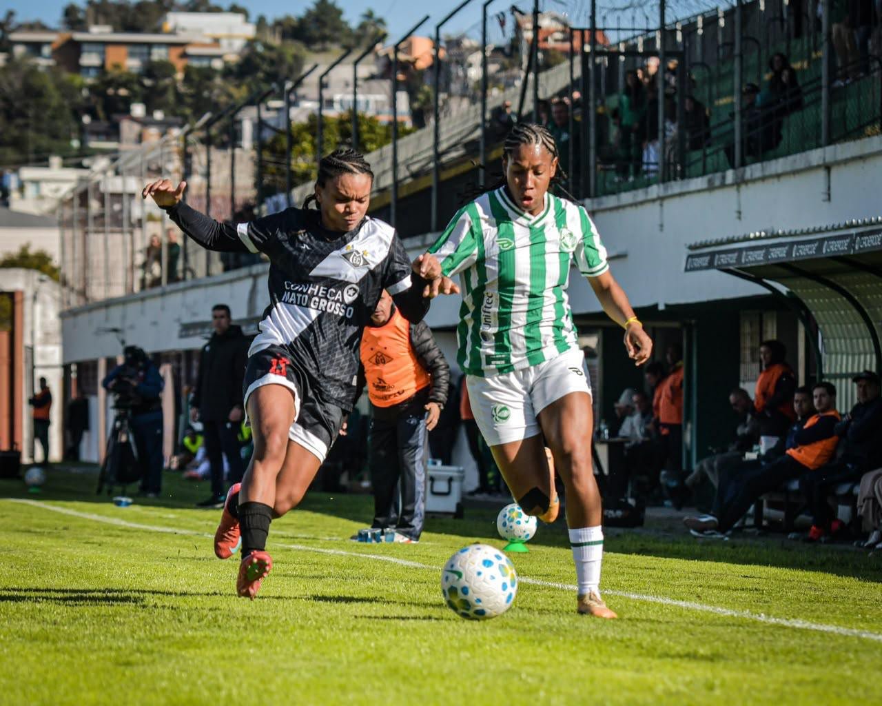 Mixto vence fora de casa e Ação avança ao mata-mata do Brasileirão Feminino