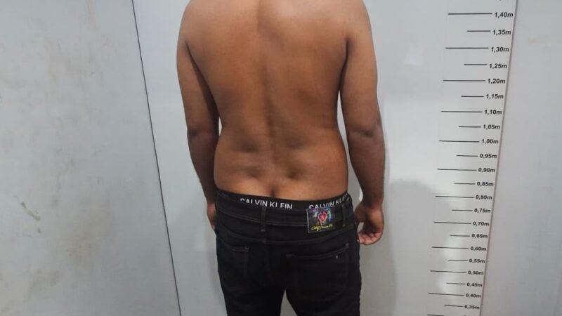 Homem de 30 anos é preso após agredir ex-companheira durante ocorrência de violência doméstica em Peixoto de Azevedo
