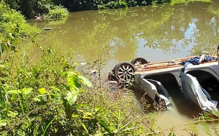 Homem de 33 anos morre após carro atropelar animal e cair em lagoa na MT-322 em União do Norte