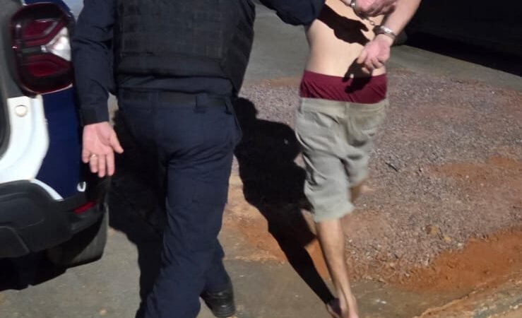 Homem é preso suspeito de agredir criança e manter companheira em cárcere privado em Nova Santa Helena