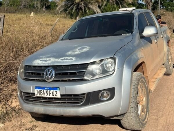 Criminosos armados invadem garimpo e roubam Amarok em Nova Guarita