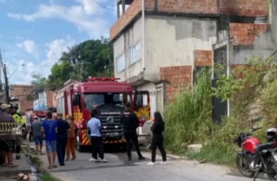 Pais vão comprar pão e crianças morrem durante incêndio