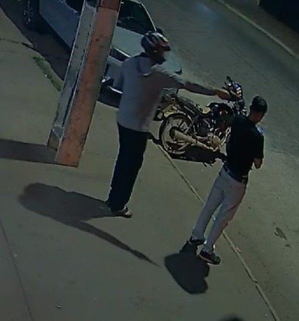 Homem luta com atirador e escapa da morte durante tentativa de homicídio em Sorriso; vídeo