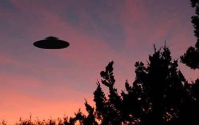 Piloto aciona Aeronáutica e garante ter visto ovnis no céu de MT