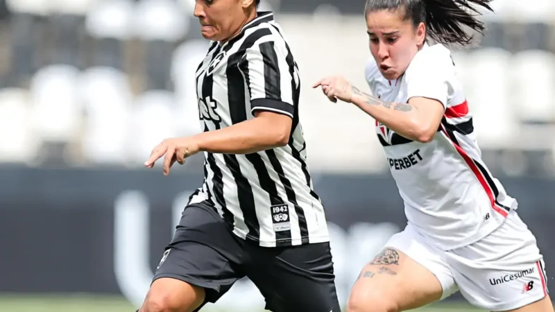 Brasileiro Feminino: São Paulo goleia, iguala líder e afunda Botafogo