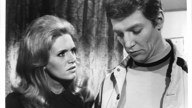 Morre Scott Hylands, ator da série ‘Night Heat’ e ‘Terremoto’, aos 83 anos