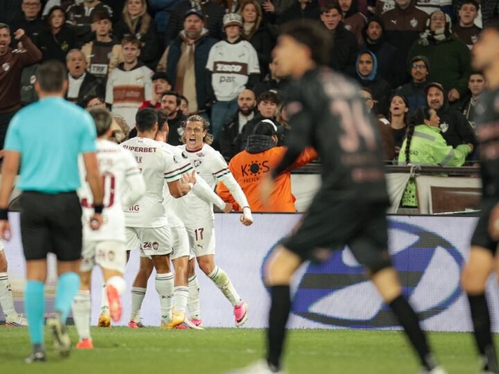Fluminense leva susto, mas é 1º classificado à semi da Libertadores