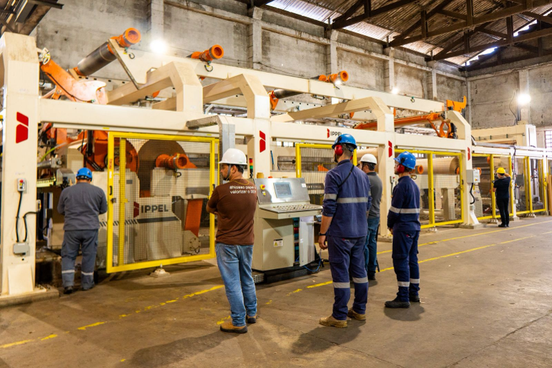 Produção industrial varia 0,2% em julho