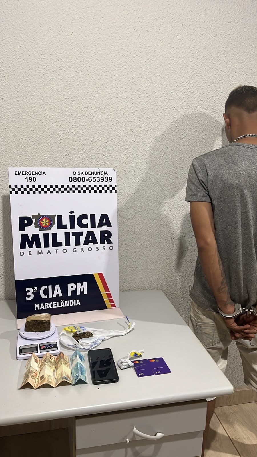 Denúncias levam polícia a suspeito e apreensão de drogas durante operação em Marcelândia