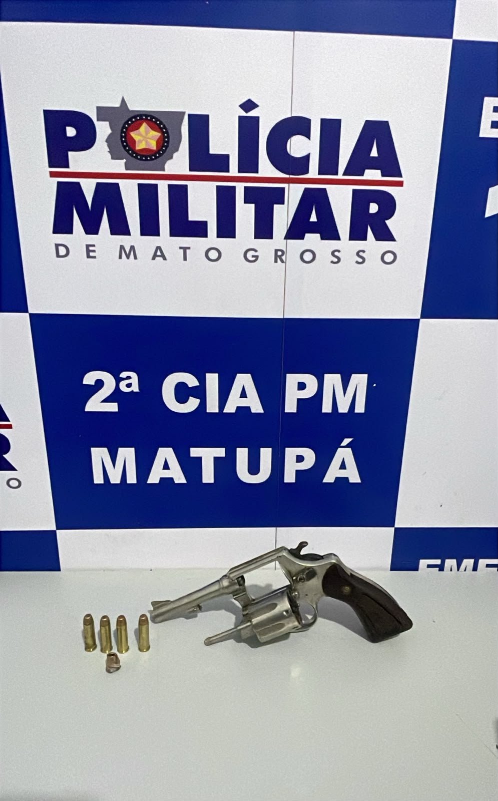 Confusão termina com tiros e arma de fogo apreendida pela Polícia Militar em Matupá 