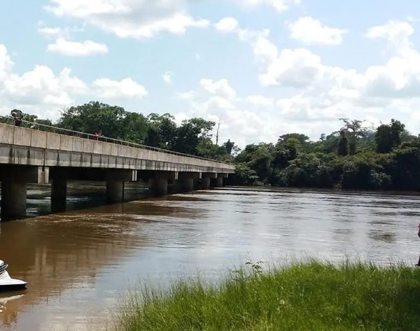 Adolescente morre afogada e menina de 11 anos desaparece em rio