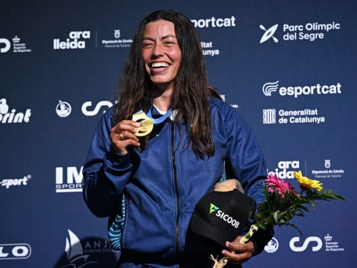 Ana Sátila é ouro em etapa da Copa do Mundo de canoagem slalom