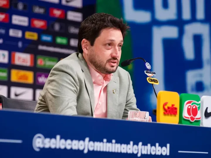 Arthur Elias convoca seleção feminina para amistosos contra Argentina