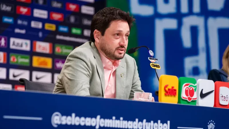 Arthur Elias convoca seleção feminina para amistosos contra Argentina