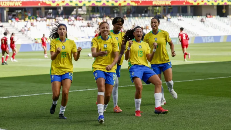 Seleção feminina derrota Canadá e avança às oitavas do Mundial Sub-20