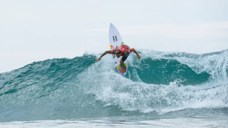 WSL exclui etapa de Abu Dhabi do circuito mundial de surfe deste ano