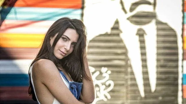 Rayssa Bratillieri é pedida em casamento e surpreende ao responder: ‘Claro’