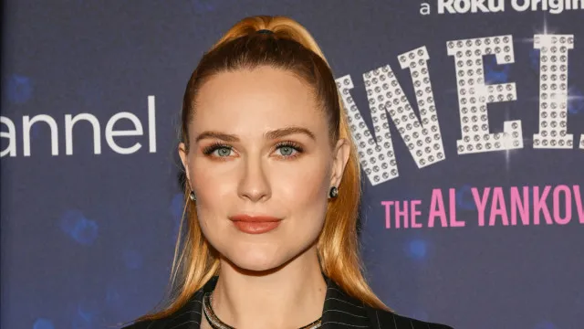 Evan Rachel Wood diz que foi ignorada por elenco de ‘Da Magia à Sedução 2’