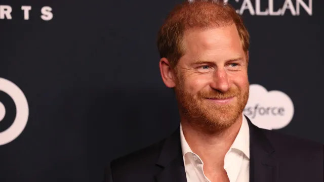 Príncipe Harry negocia patrocínio da Amazon para Jogos Invictus