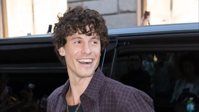 Shawn Mendes já levou fora de uma famosa… Sabe quem é?
