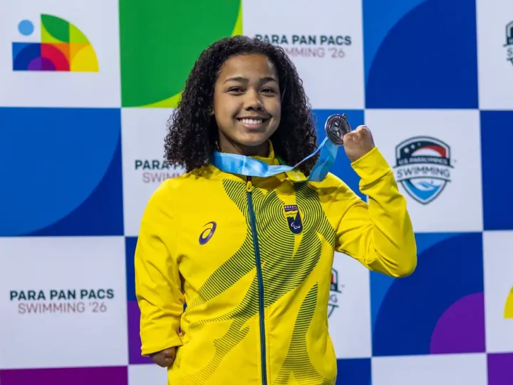 Parapan-Pacífico: nadadora Alessandra quebra recorde mundial