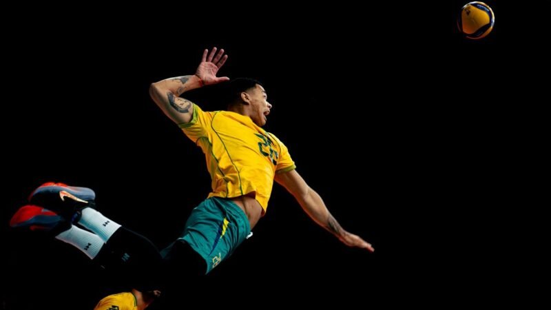 Brasil bate Colômbia e segue 100% no Sul-Americano masculino de vôlei