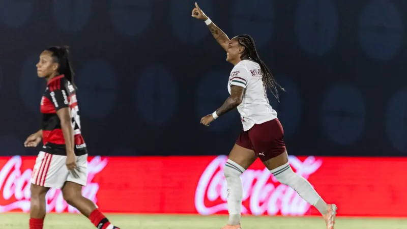 Fluminense vence Flamengo e abre vantagem na Copa do Brasil Feminina