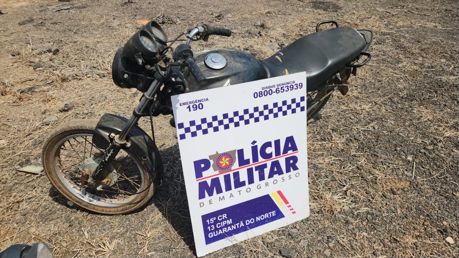 Motocicleta furtada é encontrada escondida em meio à pastagem em Guarantã do Norte