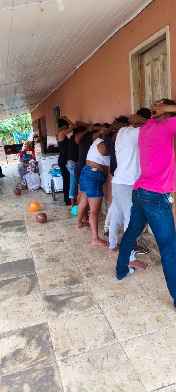 Polícia interrompe festa do Dia das Crianças suspeita de ligação com facção criminosa no Nortão