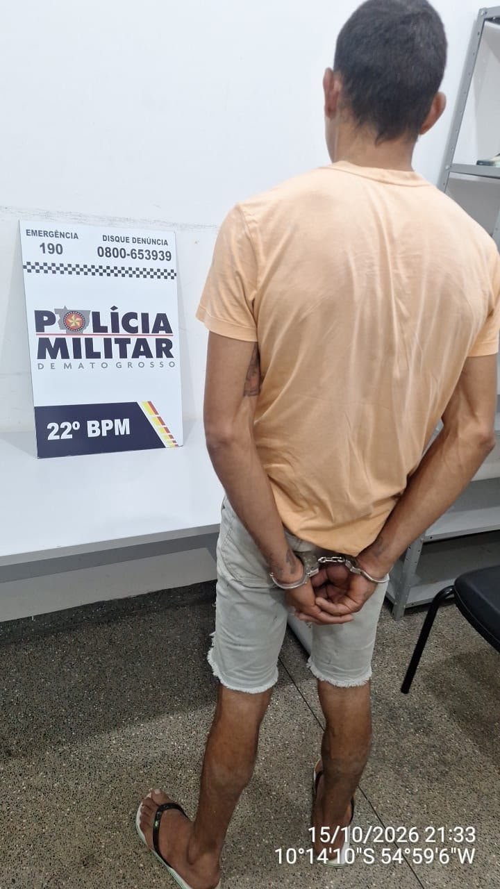 Homem com mandado por tráfico de drogas é preso durante abordagem policial em Peixoto de Azevedo