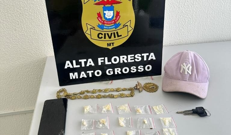 Colchão enviado a detento escondia 20 celulares e drogas; jovem acaba preso
