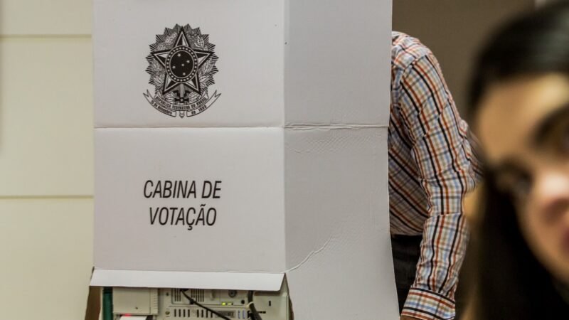 Nova Canaã do Norte: Homem é preso após filmar urna eletrônica durante votação