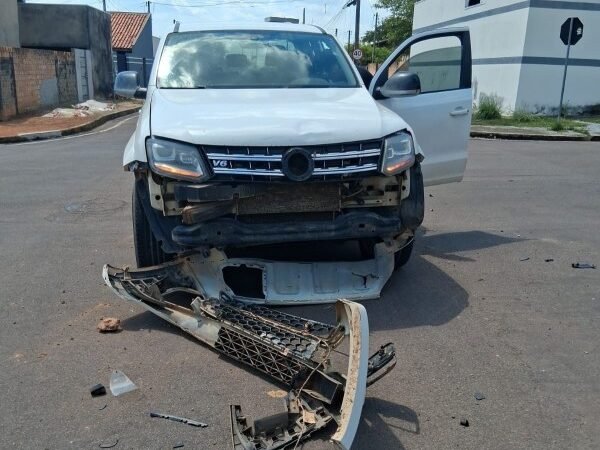Motociclista é encaminhada ao Hospital Regional após colisão em Colíder