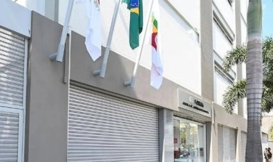 Mulher é condenada após matar própria mãe e filha por dinheiro