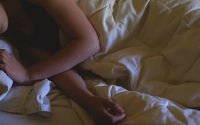 Maníaco estupra prima enquanto dormia e acaba preso em MT