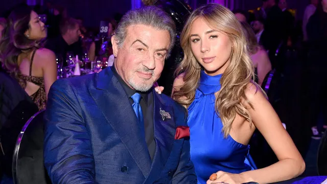 Stallone admite nepotismo ao escalar filha: ‘É por isso que somos pais’