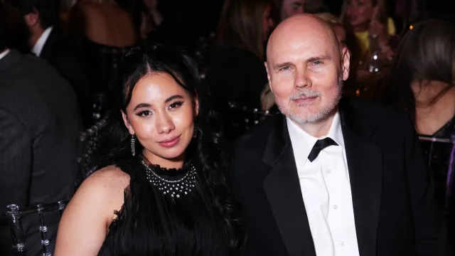 Polêmica: Billy Corgan diz que casar com mulher mais nova é “vantagem”